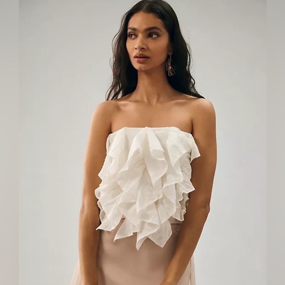 NWT Anthropologie White Ruffle Sleeveless Top Large